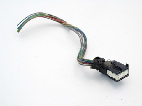 WTYCZKA KOSTKA INSTALACJI AUDI 80 B4 B3 100 C4 90 WTYCZKA KOSTKA INSTALACJI AUDI 80 B4 B3 100 C4 90