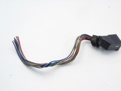 WTYCZKA KOSTKA INSTALACJI AUDI 80 B4 B3 100 C4 90 WTYCZKA KOSTKA INSTALACJI AUDI 80 B4 B3 100 C4 90