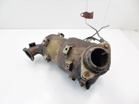 KATALIZATOR DPF 2.0 D4D AVENSIS AURIS VERSO 26031 KATALIZATOR DPF 2.0 D4D AVENSIS AURIS VERSO 26031