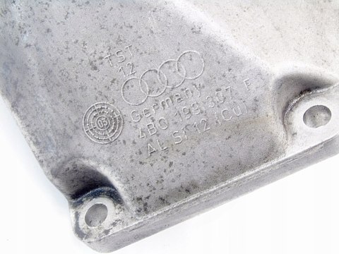 ŁAPA SILNIKA 2.5 TDI SUPERB AUDI A4 A6 C5 PASSAT ŁAPA SILNIKA 2.5 TDI SUPERB AUDI A4 A6 C5 PASSAT