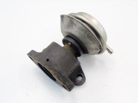 ZAWÓR EGR 2.5 TDI SUPERB AUDI A4 B6 B7 A6 PASSAT ZAWÓR EGR 2.5 TDI SUPERB AUDI A4 B6 B7 A6 PASSAT