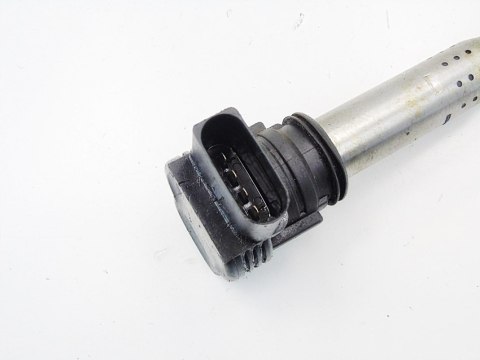 CEWKA ZAPŁONOWA 2.0 FSI AUDI A3 8P GOLF 5 TOURAN CEWKA ZAPŁONOWA 2.0 FSI AUDI A3 8P GOLF 5 TOURAN