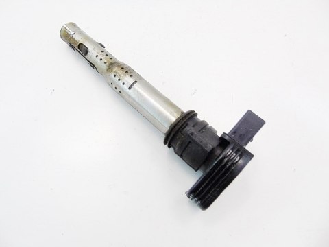 CEWKA ZAPŁONOWA 2.0 FSI AUDI A3 8P GOLF 5 TOURAN CEWKA ZAPŁONOWA 2.0 FSI AUDI A3 8P GOLF 5 TOURAN