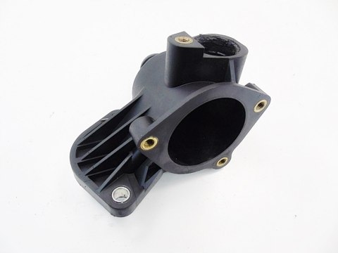 OBUDOWA TERMOSTATU 2.0 FSI AUDI A3 GOLF 5 TOURAN OBUDOWA TERMOSTATU 2.0 FSI AUDI A3 GOLF 5 TOURAN