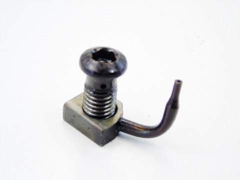 DYSZA OLEJU 2.0 FSI AUDI A3 8P GOLF 5 TOURAN A4 A6 DYSZA OLEJU 2.0 FSI AUDI A3 8P GOLF 5 TOURAN A4 A6