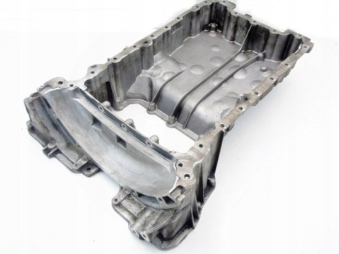 MISKA OLEJU 3.0 CDI OM642 GLK W204 S204 W207 W211 MISKA OLEJU 3.0 CDI OM642 GLK W204 S204 W207 W211