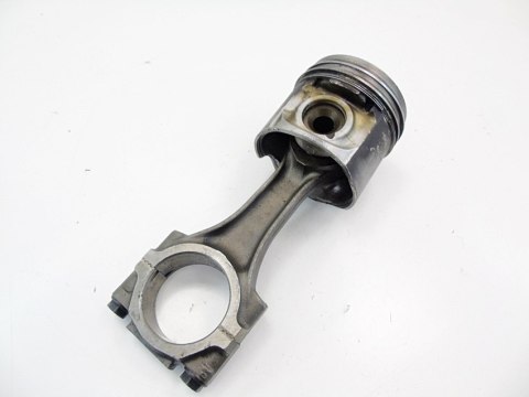 TŁOK KORBOWÓD 2.8 JTD HDI DAILY DUCATO BOXER JUMPE TŁOK KORBOWÓD 2.8 JTD HDI DAILY DUCATO BOXER JUMPE