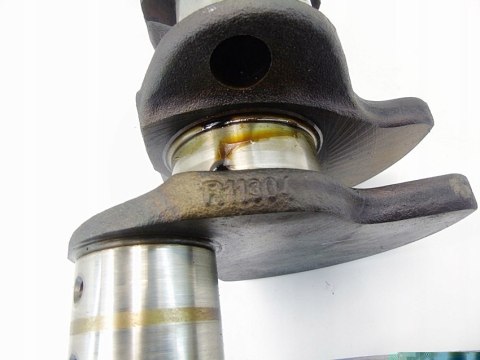 WAŁ KORBOWY 5.0 V8 MERCEDES W220 C215 S500 CL500 WAŁ KORBOWY 5.0 V8 MERCEDES W220 C215 S500 CL500