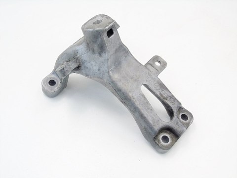 ŁAPA WSPORNIK SILNIKA 3.0 TDI AUDI A4 B8 A5 Q5 A6 ŁAPA WSPORNIK SILNIKA 3.0 TDI AUDI A4 B8 A5 Q5 A6
