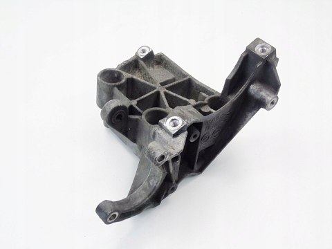 ŁAPA WSPORNIK SILNIKA 3.0 TDI AUDI A4 B8 A5 Q5 A6 ŁAPA WSPORNIK SILNIKA 3.0 TDI AUDI A4 B8 A5 Q5 A6