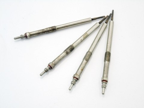 ŚWIECE ŻAROWE 2.3 DCI BIT MASTER 3 MOVANO B NV400 ŚWIECE ŻAROWE 2.3 DCI BIT MASTER 3 MOVANO B NV400