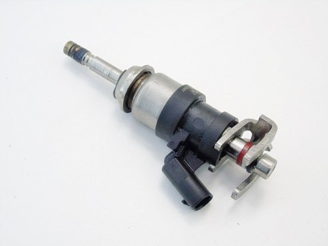 WTRYSKIWACZ 55515687 1.2 TURBO ASTRA K 5 ENCORE WTRYSKIWACZ 55515687 1.2 TURBO ASTRA K 5 ENCORE