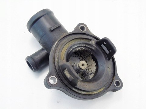 OBUDOWA TERMOSTATU 3.0 TDI AUDI A4 B8 A5 Q5 A6 A8 OBUDOWA TERMOSTATU 3.0 TDI AUDI A4 B8 A5 Q5 A6 A8