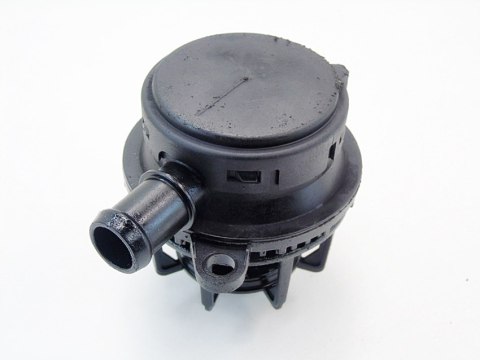 ODMA SEPARATOR OLEJU 3.0 TDI AUDI A4 B8 A5 Q5 A6 ODMA SEPARATOR OLEJU 3.0 TDI AUDI A4 B8 A5 Q5 A6