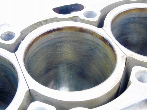 BLOK GOŁY B5254S 2.4 B 20V VOLVO V70 S70 C70 850 BLOK GOŁY B5254S 2.4 B 20V VOLVO V70 S70 C70 850