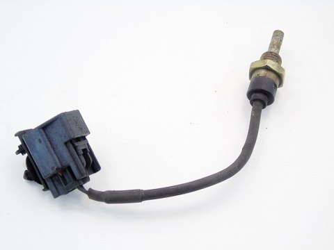 CZUJNIK WODY 2.0 T TURBO VOLVO S40 V40 9125463 CZUJNIK WODY 2.0 T TURBO VOLVO S40 V40 9125463