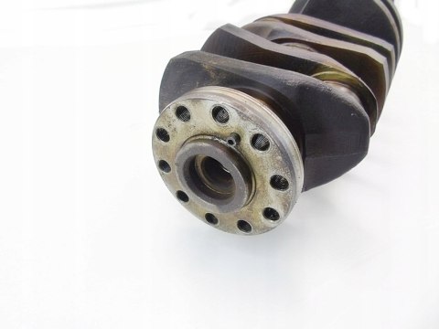 WAŁ KORBOWY 2.4 B 20V VOLVO V70 S70 C70 850 WAŁ KORBOWY 2.4 B 20V VOLVO V70 S70 C70 850