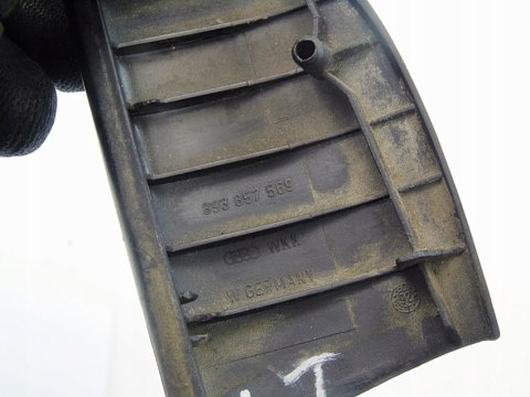 OBUDOWA OSŁONA DRZWI LEWY TYŁ AUDI 80 B4 893857569 OBUDOWA OSŁONA DRZWI LEWY TYŁ AUDI 80 B4 893857569
