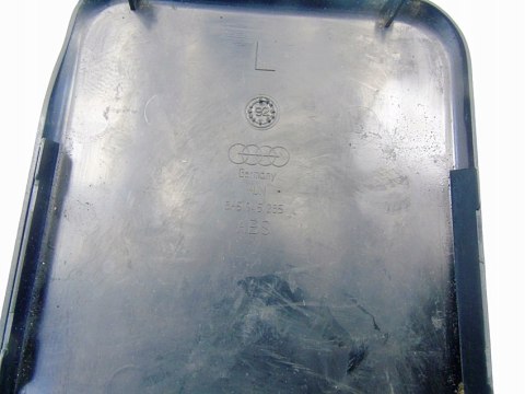 OSŁONA ZAŚLEPKA LAMPY TYŁ AUDI 80 B4 8A5945285 OSŁONA ZAŚLEPKA LAMPY TYŁ AUDI 80 B4 8A5945285