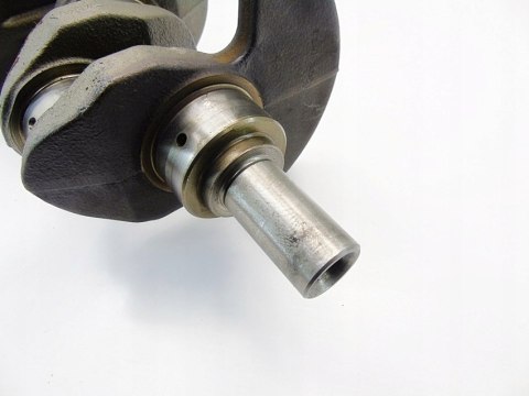 WAŁ KORBOWY 1.8 16V MONDEO MK3 MAZDA 6 5 V50 WAŁ KORBOWY 1.8 16V MONDEO MK3 MAZDA 6 5 V50