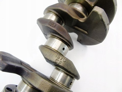 WAŁ KORBOWY 1.8 16V MONDEO MK3 MAZDA 6 5 V50 WAŁ KORBOWY 1.8 16V MONDEO MK3 MAZDA 6 5 V50