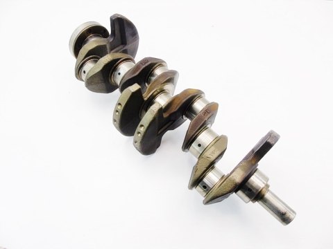 WAŁ KORBOWY 1.8 16V MONDEO MK3 MAZDA 6 5 V50 WAŁ KORBOWY 1.8 16V MONDEO MK3 MAZDA 6 5 V50