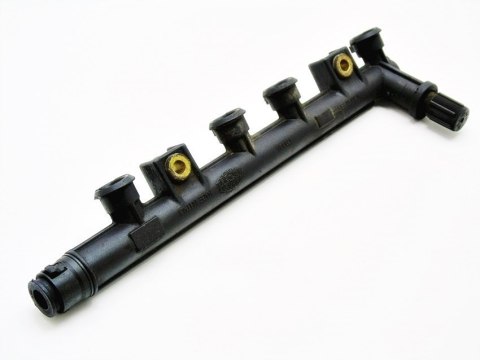LISTWA WTRYSKOWA 1.1 8V PANDA 2 SEICENTO PUNTO II LISTWA WTRYSKOWA 1.1 8V PANDA 2 SEICENTO PUNTO II