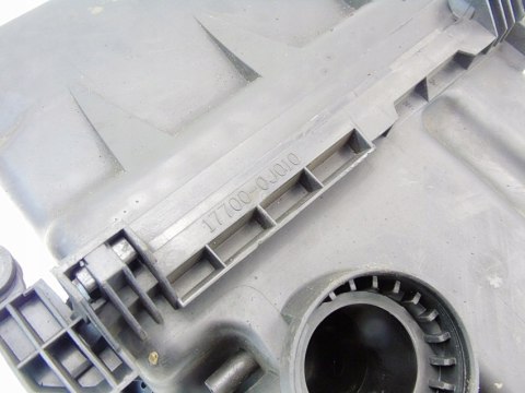 OBUDOWA FILTRA POWIETRZA 1.0 16V VVTI YARIS I 1SZ OBUDOWA FILTRA POWIETRZA 1.0 16V VVTI YARIS I 1SZ