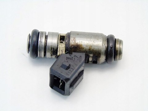 WTRYSKIWACZ IWP095 1.1 8V PANDA 2 SEICENTO PUNTO WTRYSKIWACZ IWP095 1.1 8V PANDA 2 SEICENTO PUNTO