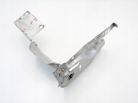 ZACZEP RYGIEL ZAMEK MASKI PRAWY AUDI 80 B4 2.0 ZACZEP RYGIEL ZAMEK MASKI PRAWY AUDI 80 B4 2.0