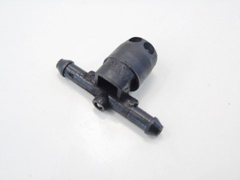 DYSZA SPRYSKIWACZA OPEL CORSA C 3 DA DYSZA SPRYSKIWACZA OPEL CORSA C 3 DA