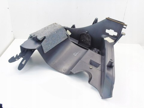 MOCOWANIE PÓŁKI PRAWY TYŁ OPEL CORSA C 3 D MOCOWANIE PÓŁKI PRAWY TYŁ OPEL CORSA C 3 D