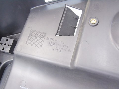 MOCOWANIE PÓŁKI PRAWY TYŁ OPEL CORSA C 3 D MOCOWANIE PÓŁKI PRAWY TYŁ OPEL CORSA C 3 D