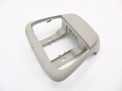 OBUDOWA LAMPKI PODSUFITKI OPEL CORSA C 3 D OBUDOWA LAMPKI PODSUFITKI OPEL CORSA C 3 D
