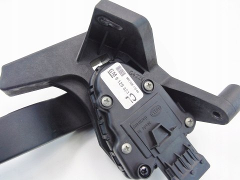 POTENCJOMETR PEDAŁ GAZU OPEL CORSA C 3 D 9129423 POTENCJOMETR PEDAŁ GAZU OPEL CORSA C 3 D 9129423