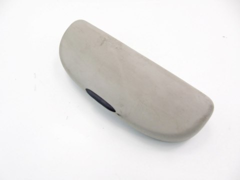SCHOWEK NA OKULARY OPEL CORSA C 3 D 009116198 SCHOWEK NA OKULARY OPEL CORSA C 3 D 009116198