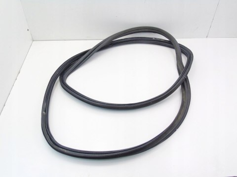 USZCZELKA KLAPY TYŁ OPEL CORSA C 3 D USZCZELKA KLAPY TYŁ OPEL CORSA C 3 D