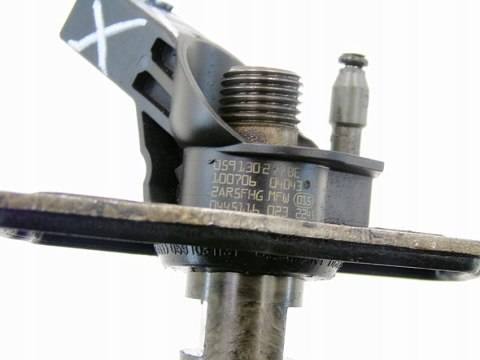WTRYSKIWACZ 2.7 3.0 TDI AUDI A4 B8 A5 Q5 A6 Q7 WTRYSKIWACZ 2.7 3.0 TDI AUDI A4 B8 A5 Q5 A6 Q7