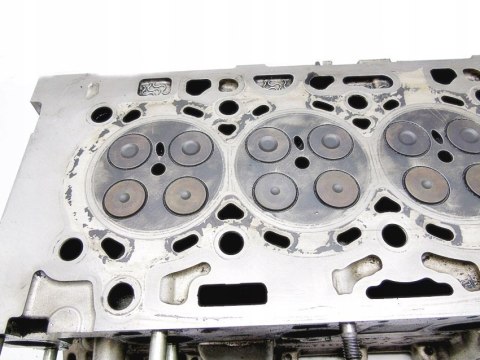 GŁOWICA 1.6 HDI C4 C5 207 307 407 308 206 3008 C2 GŁOWICA 1.6 HDI C4 C5 207 307 407 308 206 3008 C2