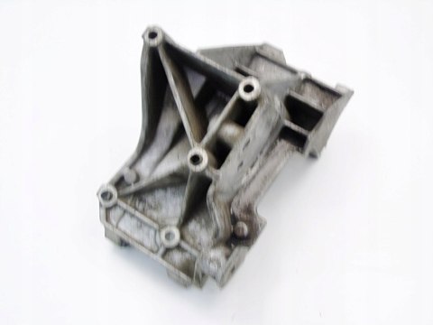 ŁAPA SILNIKA 2.0 HDI 206 306 307 C5 406 XSARA PART ŁAPA SILNIKA 2.0 HDI 206 306 307 C5 406 XSARA PART