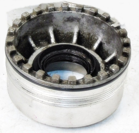 USZCZELNIACZ PÓŁOSI ASTRA CORSA F13 F15 C374 USZCZELNIACZ PÓŁOSI ASTRA CORSA F13 F15 C374