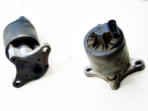 ZAWÓR EGR SPALIN 1.6 16V ASTRA F VECTRA B ZAFIRA ZAWÓR EGR SPALIN 1.6 16V ASTRA F VECTRA B ZAFIRA