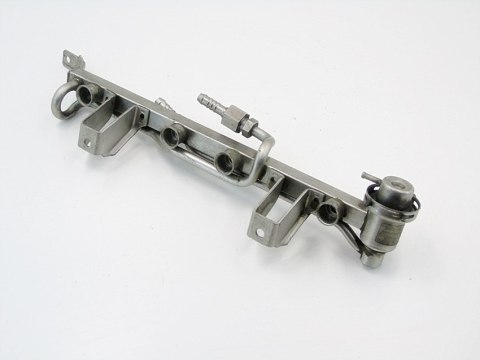 LISTWA WTRYSKOWA 1.6 8V AUDI A4 B6 B7 PASSAT EXEO LISTWA WTRYSKOWA 1.6 8V AUDI A4 B6 B7 PASSAT EXEO