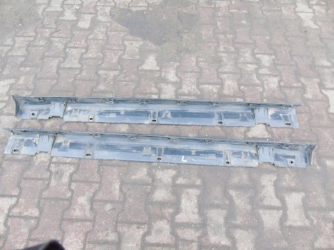 LISTWY PROGOWE OPEL CORSA C 3 D 09165718 LISTWY PROGOWE OPEL CORSA C 3 D 09165718