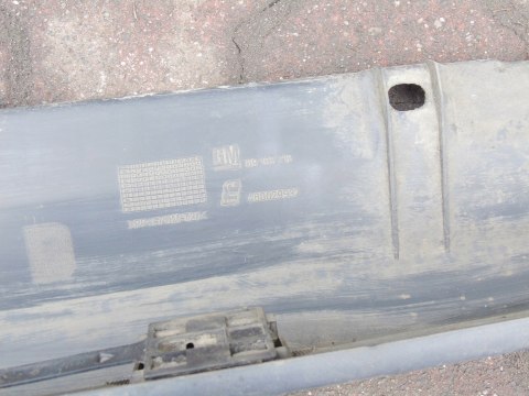 LISTWY PROGOWE OPEL CORSA C 3 D 09165718 LISTWY PROGOWE OPEL CORSA C 3 D 09165718
