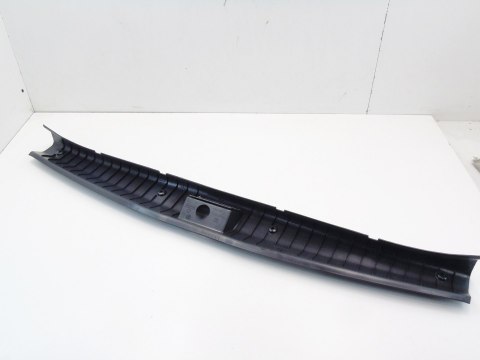 OBUDOWA PASA TYŁ OPEL CORSA C 3 D 09115220 OBUDOWA PASA TYŁ OPEL CORSA C 3 D 09115220