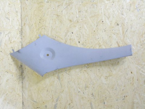 OBUDOWA SŁUPKA PRAWY TYŁ OPEL CORSA C 3 D 09114814 OBUDOWA SŁUPKA PRAWY TYŁ OPEL CORSA C 3 D 09114814