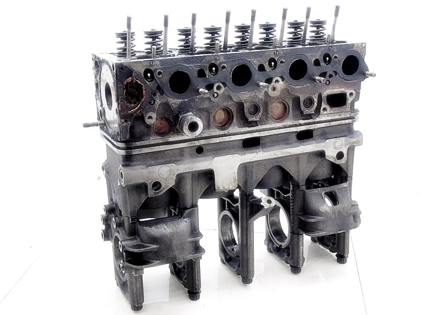 GŁOWICA BLOK GAZELLE 2.1TD GAZ 560 STEYR GŁOWICA BLOK GAZELLE 2.1TD GAZ 560 STEYR