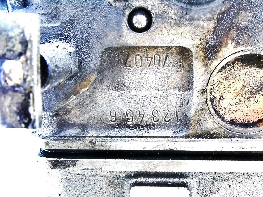 GŁOWICA BLOK GAZELLE 2.1TD GAZ 560 STEYR GŁOWICA BLOK GAZELLE 2.1TD GAZ 560 STEYR