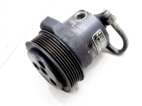 POMPA WSPOMAGANIA GAZELLE 2.1TD GAZ 560 STEYR POMPA WSPOMAGANIA GAZELLE 2.1TD GAZ 560 STEYR